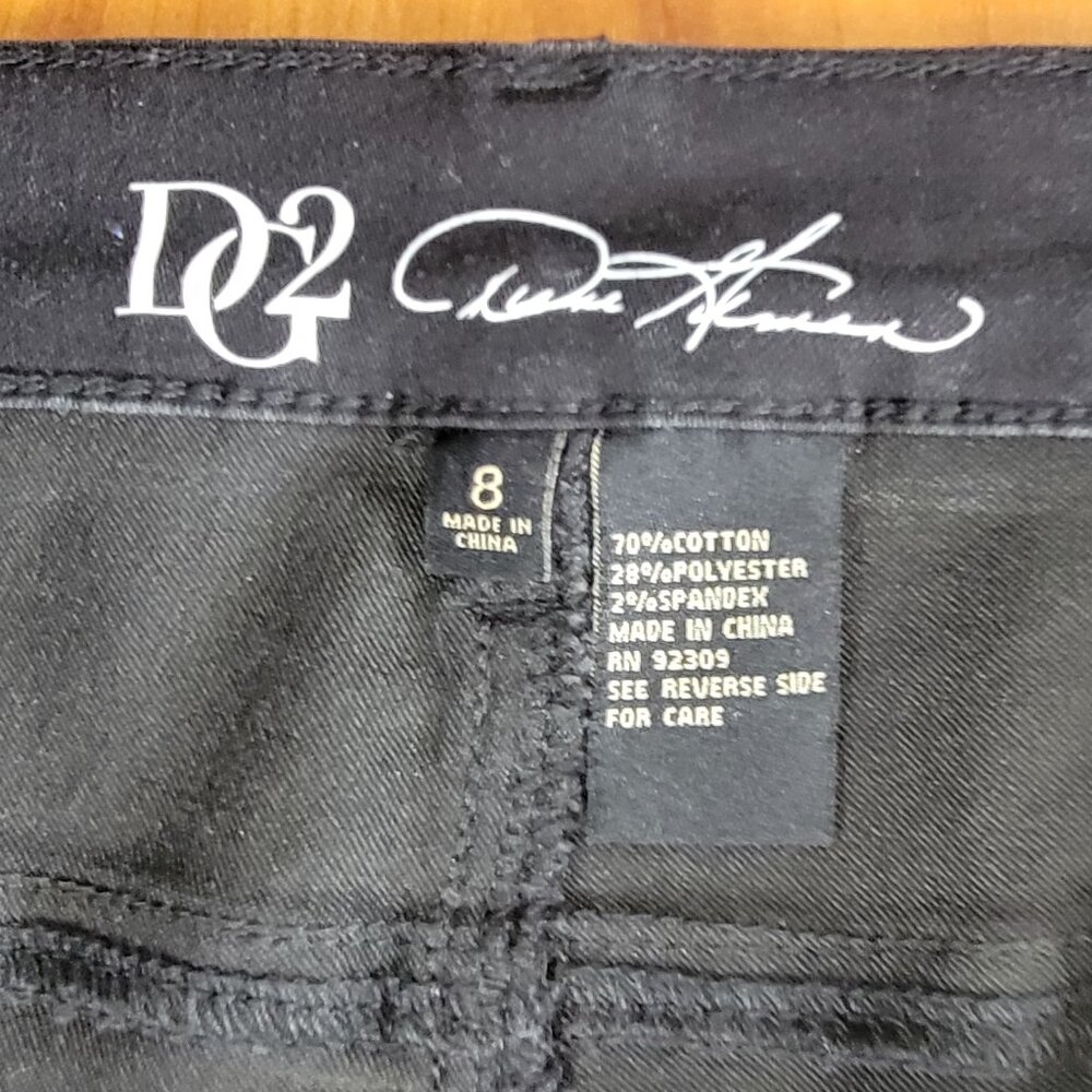 DG2 Diane Gilman Embroidered Floral Black Stretch Crop Jeans - 8 - Picture 8 of 12